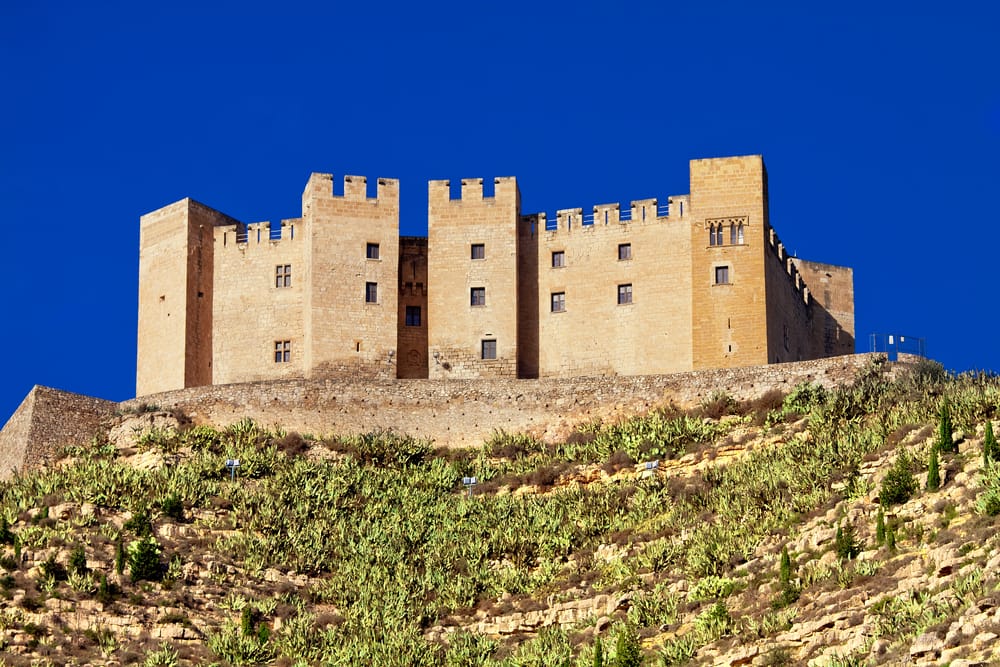 visitas guiadas al Castillo de Mequinenza en Aragón